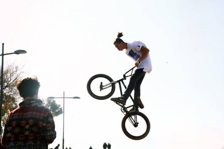 Examining IPL’s Influence on Cricket Commentary Styles